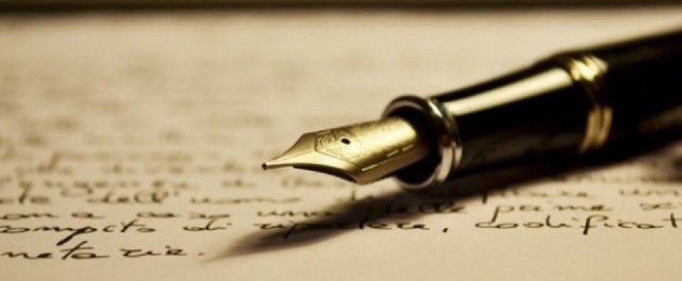 DÜŞTÜĞÜN ZAMAN ACITIR SEVDA